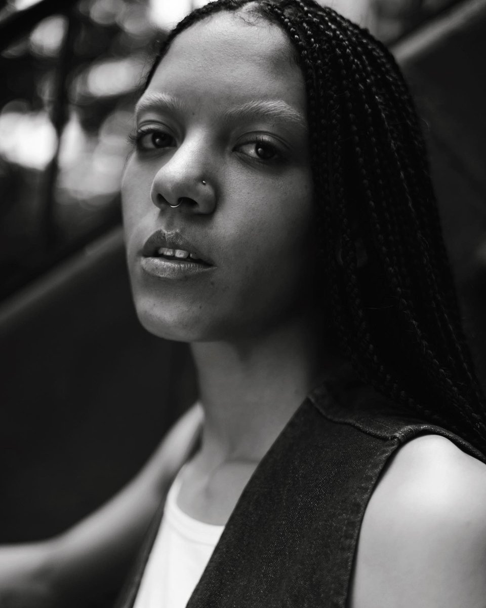 SCokerPhoto's tweet image. Sophia in Bed Stuy, Brooklyn.