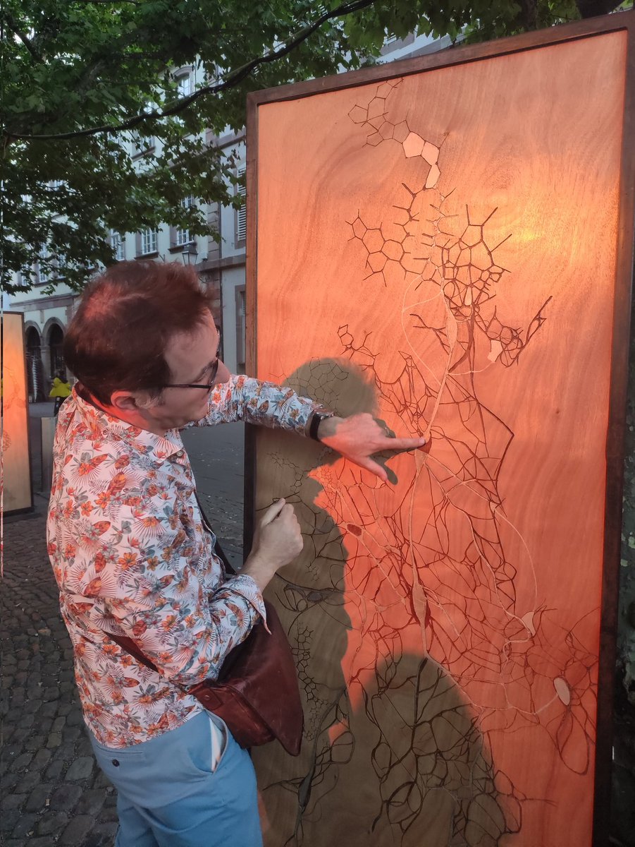 BaltzerVanessa's tweet photo. Lancement de l
#eteastrasbourg avec RéfleXion(s) 🧭

#passemuraillle x @AVExciters x #percuStrasbourg

@strasbourg https://t.co/OLKaqbEsY8