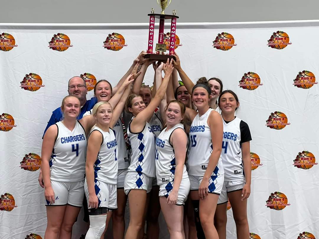 CincyChargers's tweet photo. Gold Bracket @TFNsRun4Roses CHAMPIONS!  It was raining 3s as the Chargers win 72-67 in the Championship game.  The girls made 16 3s!!!  All 10 girls scored and played well!  @StueveAllie led the scoring with 16 and @keira_rogerss and @oliviatrusty32 each had 15! #ChampionChargers https://t.co/hrLuwlbfNt