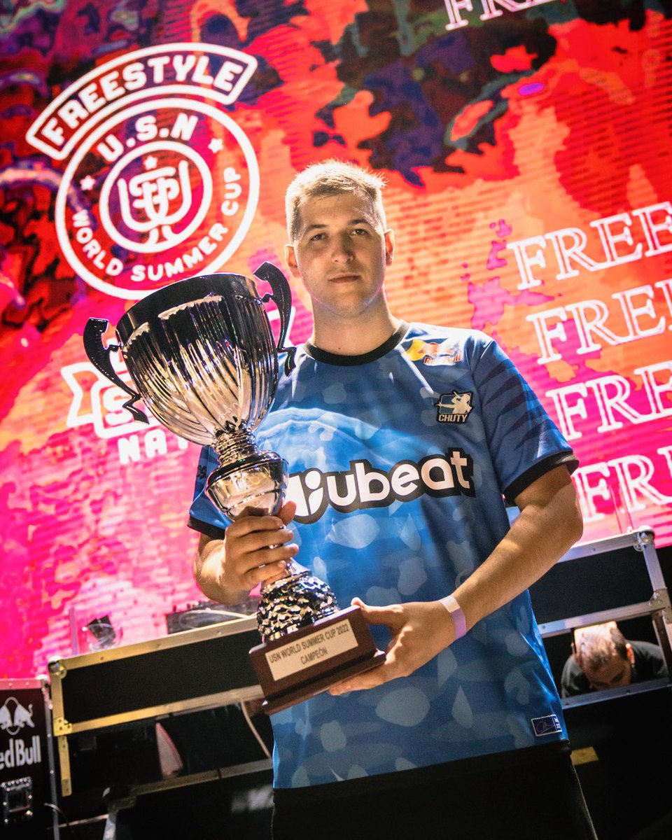 ¡<a href="/chutyvk/">Chuty</a> revalida el título y vuelve a coronarse campeón de la <a href="/usnworldcup/">USN World Summer Cup</a>!🏆🎉
#USNUBEAT #USNFINAL