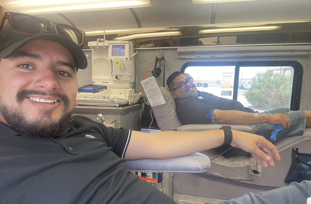 Richard Puente (@silverlogic) on Twitter photo Great opportunity today taking time to donate at the <a href="/HACEMOSatATT/">HACEMOS ERG</a> blood drive with our peers, boss and employees! Loving helping out the community when we can! <a href="/Liz_Arch1/">Liz Archuleta</a> <a href="/NTX_Market/">The NTX Market</a> <a href="/SunFlowerDM/">Deanna Maldonado-Rocha</a> Great opportunity today taking time to donate at the <a href="/HACEMOSatATT/">HACEMOS ERG</a> blood drive with our peers, boss and employees! Loving helping out the community when we can! <a href="/Liz_Arch1/">Liz Archuleta</a> <a href="/NTX_Market/">The NTX Market</a> <a href="/SunFlowerDM/">Deanna Maldonado-Rocha</a>