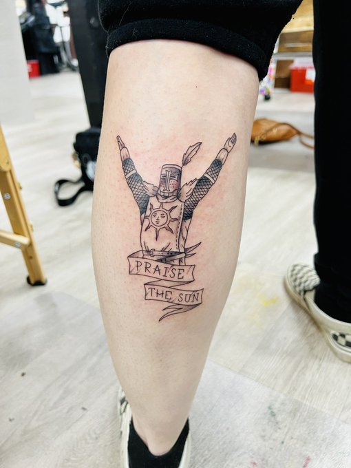 🌞 sun boi acquired 🌞 https://t.co/hla830XeHr<a href="/tag/twitchcon2022"class="tags"><span>#twitchcon2022</span></a>