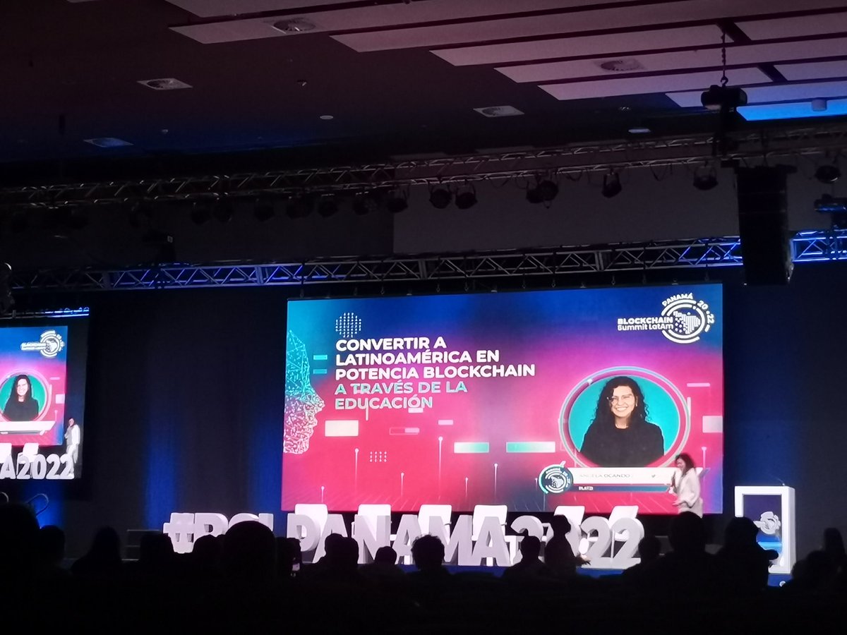 DiazProll's tweet photo. "Convertir a Latinoamérica en potencia blockchain a través de la educación" 
Excelente experiencia en @BlockSummitLA Gracias a @platzi @ocandocrypto y @avalanche_esp  @AvalancheEsp @avalancheavax https://t.co/bBixg7sGYB