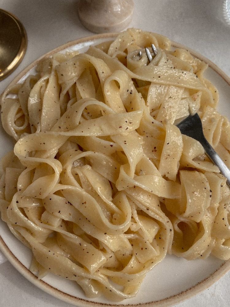 fromkyahseyes's tweet photo. Creamy Alfredo pastas. https://t.co/g6A4fgWKn5