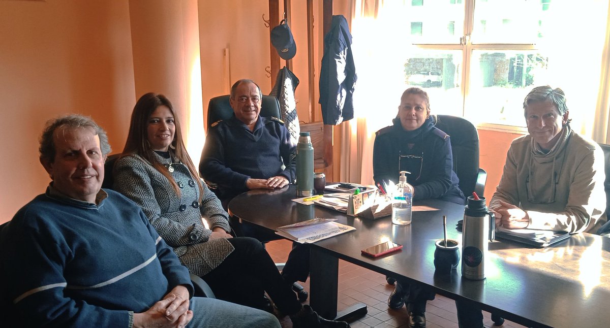 andres_treglia's tweet photo. Reunión de coordinación y seguimiento entre SNIG @MGAPUruguay y DICOSE @Minterioruy
Facilitar procesos y objetivos para la declaración jurada 2022.
#SNIG #DICOSE https://t.co/DMzf46njBN