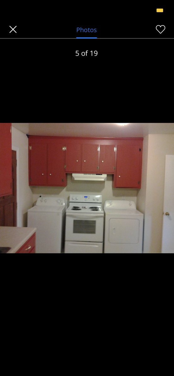 amelio13's tweet photo. I’m looking at apartments and LOOK AT THIS https://t.co/YieVXPImXg