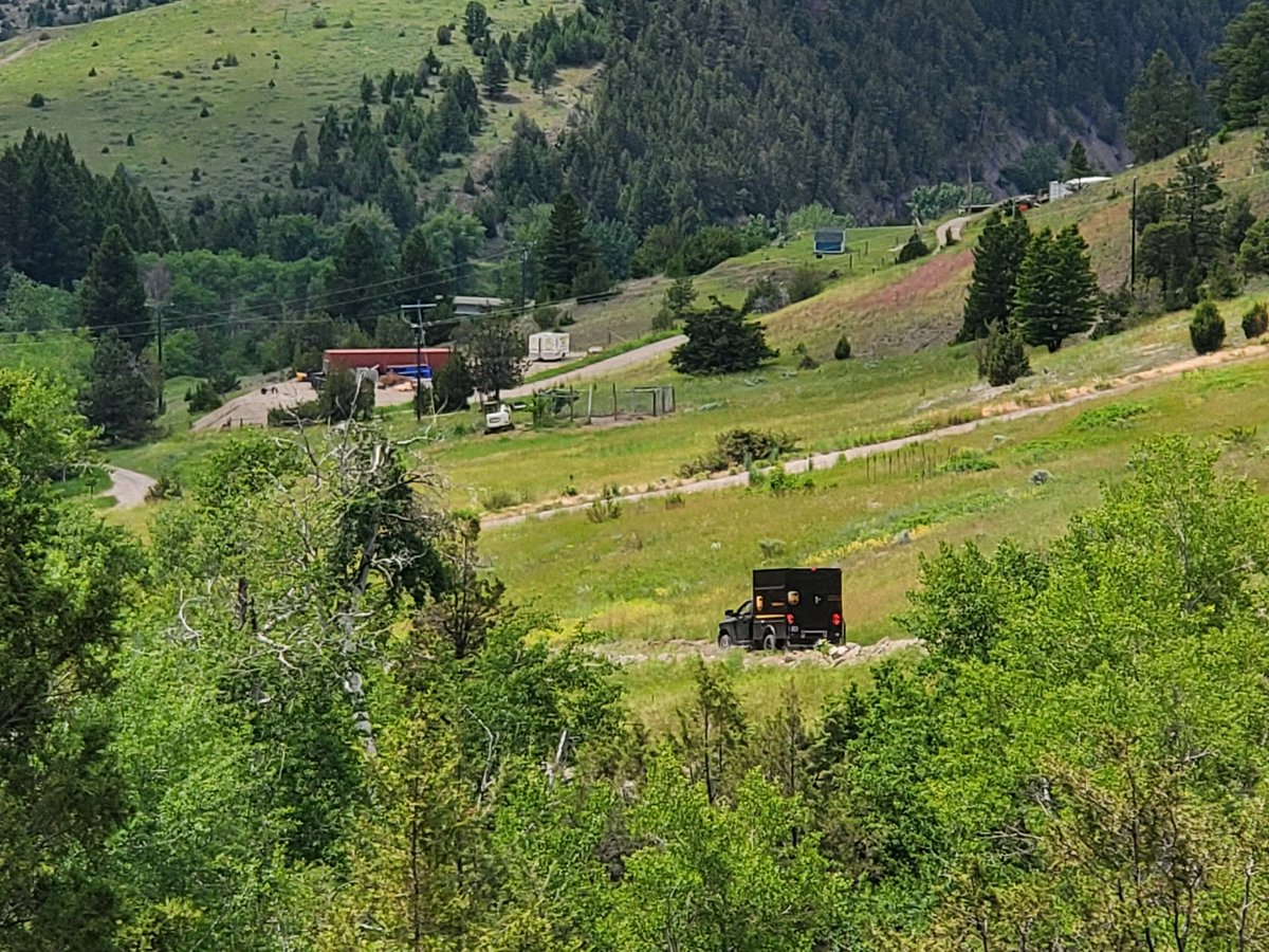 Even in the remote mountains with dirt roads and little to no signal get through...you can rely on Big Brown
<a href="/heIIrazor/">Jason Hell</a> <a href="/gditto3/">Geoffery McKenzie</a> <a href="/rpg4169/">Ryan Gallegos</a>