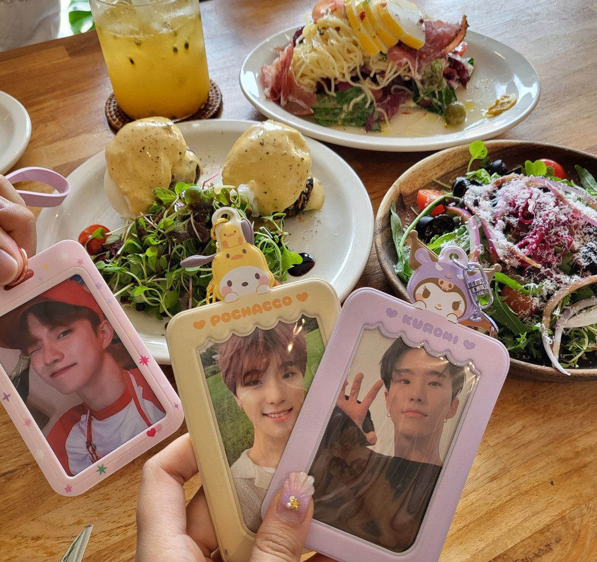 Hamzzi_0211's tweet photo. 🍀이태원 선데이아보 

머쉬룸 베네딕트 짱맛👍

#순영아_이거_맛있어 
#디노야_여기_케이밥의_미래 https://t.co/7RrK9PjhAz