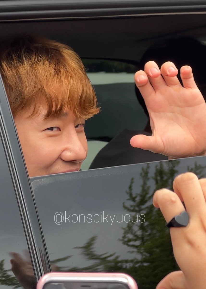konspikyuous_'s tweet photo. 무차별한 다정함은 fox 다 
김성규는 유죄 fox가 틀림없다 .ᐟ.ᐟ #성규 https://t.co/eXpw3jfYAQ