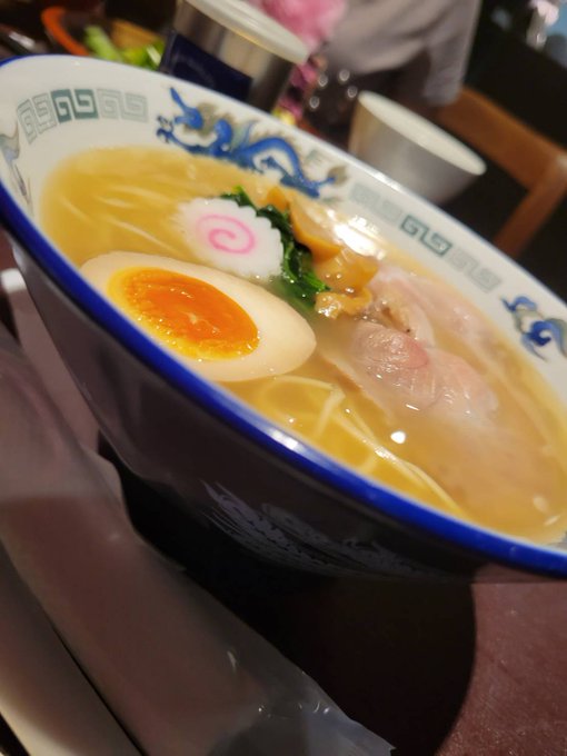 Twitterのコスプレ画像3