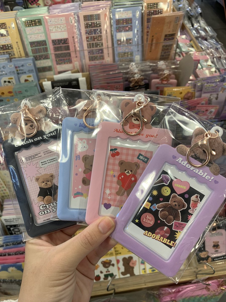 imyourmoonow's tweet photo. 🙌🏻อยู่ArtBox ค้าบบบใครจะฝากหิ้วอะไรมั้ยคะ 
เรทหิ้ว 0.034 เก็บ2รอบ!!🥂✨
-รอบแรกค่าของ 
-รอบ2จะเป็นค่าชิปปิ้งส่งกลับ
ใครสนใจเดมมาได้เลยน้าาาา 
#รับหิ้วเกาหลี https://t.co/RBEoEGiONq