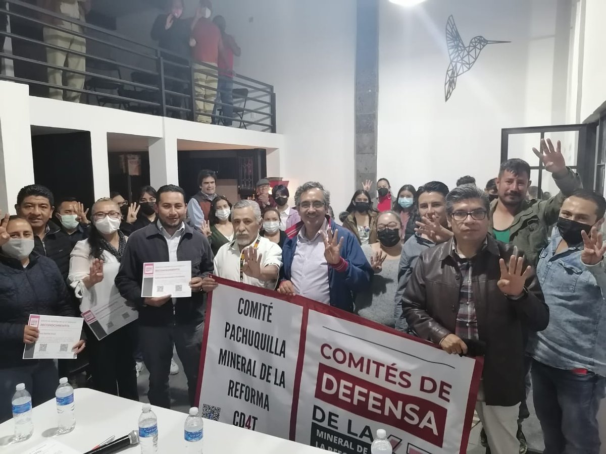 PabloVargasGon6's tweet photo. En #Pachuquilla, Mineral de la Reforma, #Hidalgo se siguen organizando las bases obradoristas. Rumbo al III Congreso Nacional.
#CD4THidalgo
#YoConPabloVargas https://t.co/wn2FuoRTza