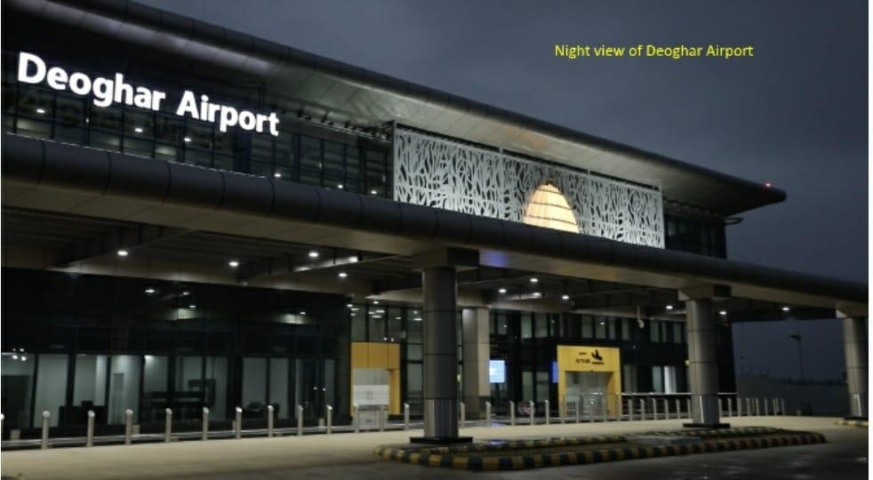 DDNewslive's tweet photo. PM @narendramodi to inaugurate #Deoghar Airport, constructed at an estimated cost of around Rs. 400 crore. The Terminal Building of the airport is equipped to handle over five lakhs passengers annually
@MoCA_GoI https://t.co/O9sANS9HCs