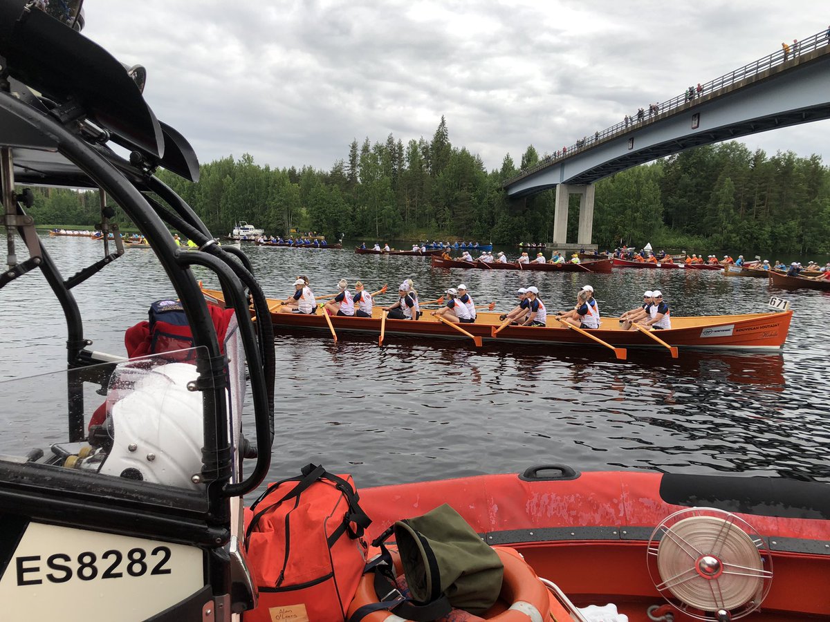 Sulkavan soutujen lähtötunnelmia tänään. Ensimmäinen päivä sujui turvaveneiden näkökulmasta mainiosti. Mukana <a href="/espelastus/">Etelä-Savon pelastuslaitos</a> #sar #savonlinna #sulkavansoudut #järvipelastajat