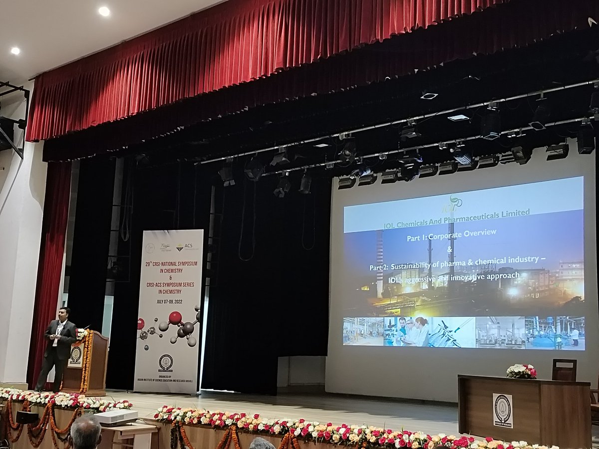 ramsastrys's tweet photo. Dr. Srinivas Marimganti from #IOL #chemicals and #Pharmaceuticals Ltd is providing an overview of their R&D operations @ChemResSocIndia @IiserMohali #ACSInIndia #CSRI_NSC https://t.co/Ipqe8ercod