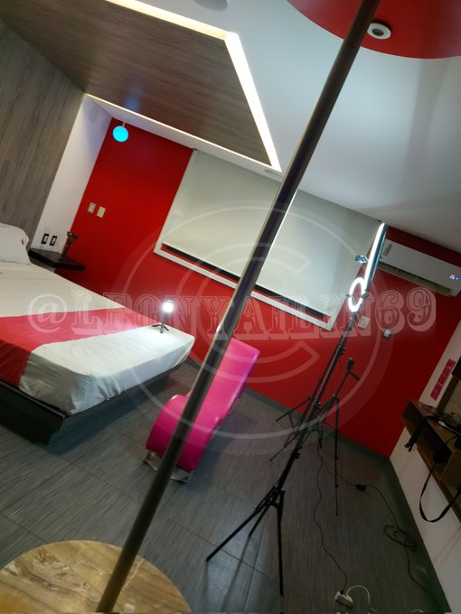 En estos momentos vamos a darleee 😈😎... #ParejaCaliente https://t.co/OZSfscYhMH<a href="/tag/parejacaliente"class="tags">#ParejaCaliente</a>