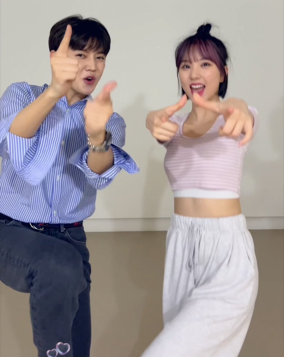 동오랑 밍기 열심히 챌린지하고 끝부분 다른 거 넘 귀여움 .. 🫶🏻