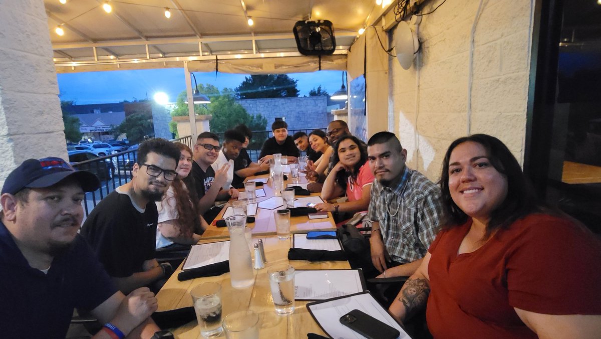 MRuiz_HHS's tweet photo. Hanks Unified Floorball team representing the great state of Texas this weekend in Birmingham, Alabama. Nice dinner before our competition!!! @HanksKnighted 🛡🆙️ #WeAreHanks https://t.co/ewBYTHyqe5