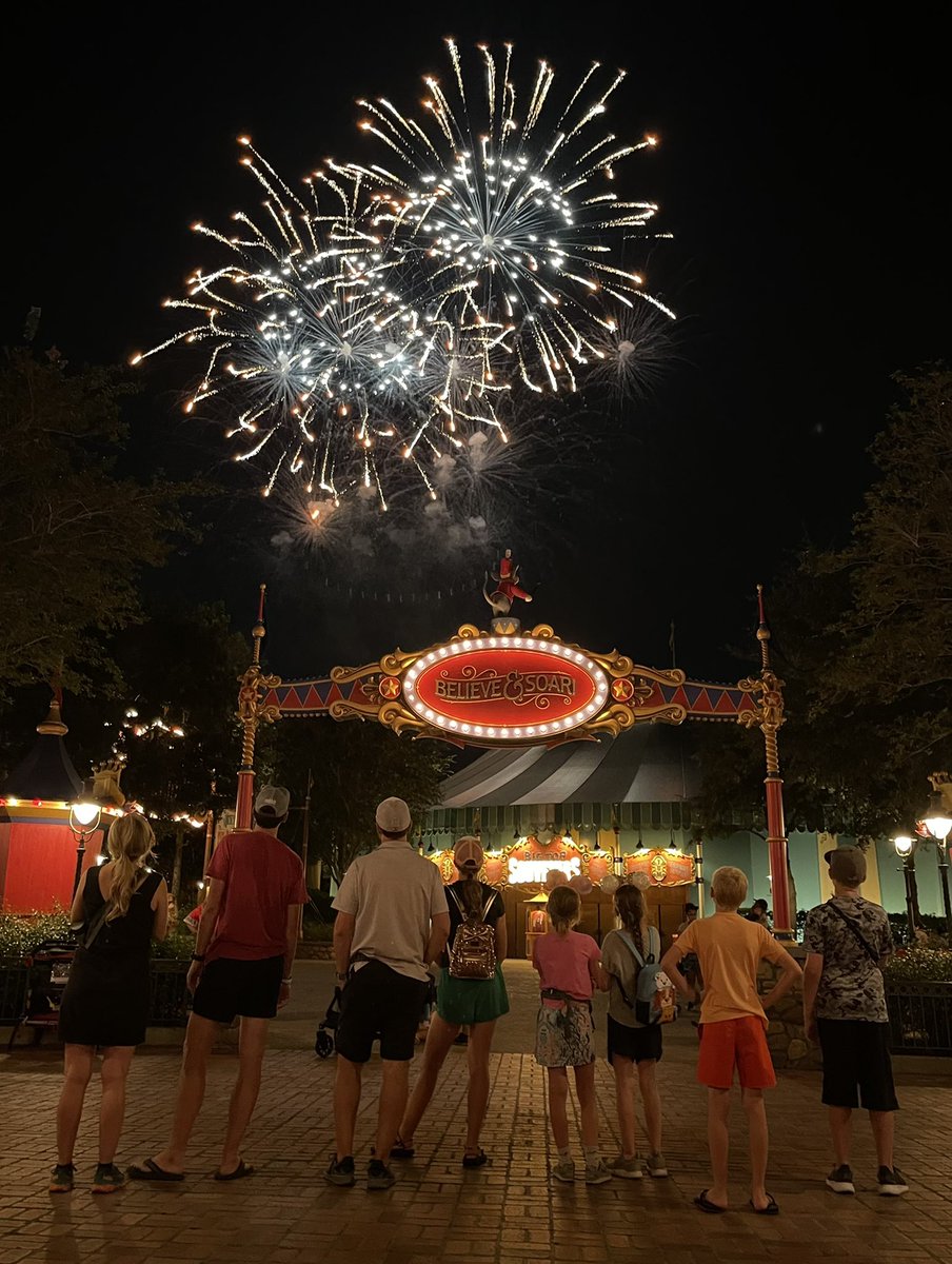 My favorite place with my favorite people. Heart is full. ❤️<a href="/WaltDisneyWorld/">Walt Disney World</a>