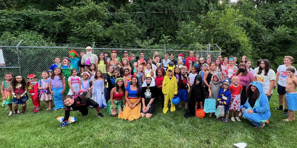 CudasSb's tweet photo. Halloween in July? Yep!!! #cudas4life 
#Halloween #swimteam
#summerswim
@swimNVSL https://t.co/BfYylF4UWG