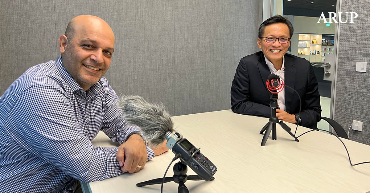 ArupAustralasia's tweet image. How can we make the energy transition equitable and sustainable? In Episode 3 of our #SustainableForces #podcast, Russell Tham from @Temasek and Poya Rasekhi, our Energy, Water and Resources Leader, Australasia, explore solutions with @medickinson. Listen: bit.ly/3Atoiez