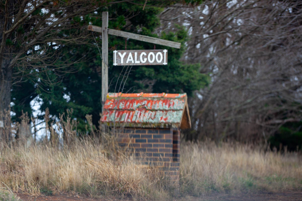 ausletterboxes's tweet photo. Yalgoo
#aussieletterboxes #letters #letteboxes #mailbox #youhavemail #post #letterbox #royalmail #postbox #australia https://t.co/mvfQmBv4ZX https://t.co/NPh7730yKz