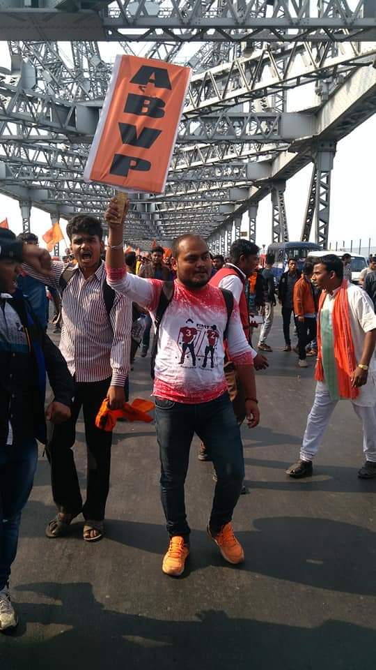 Alokdas1991's tweet photo. #NationalStudentsDay @ABVPVoice
हमारे सामने राष्ट्र का झंडा है, और कोई personal agenda नहीं!
#Student_power_nation_power https://t.co/sRGq2octaQ