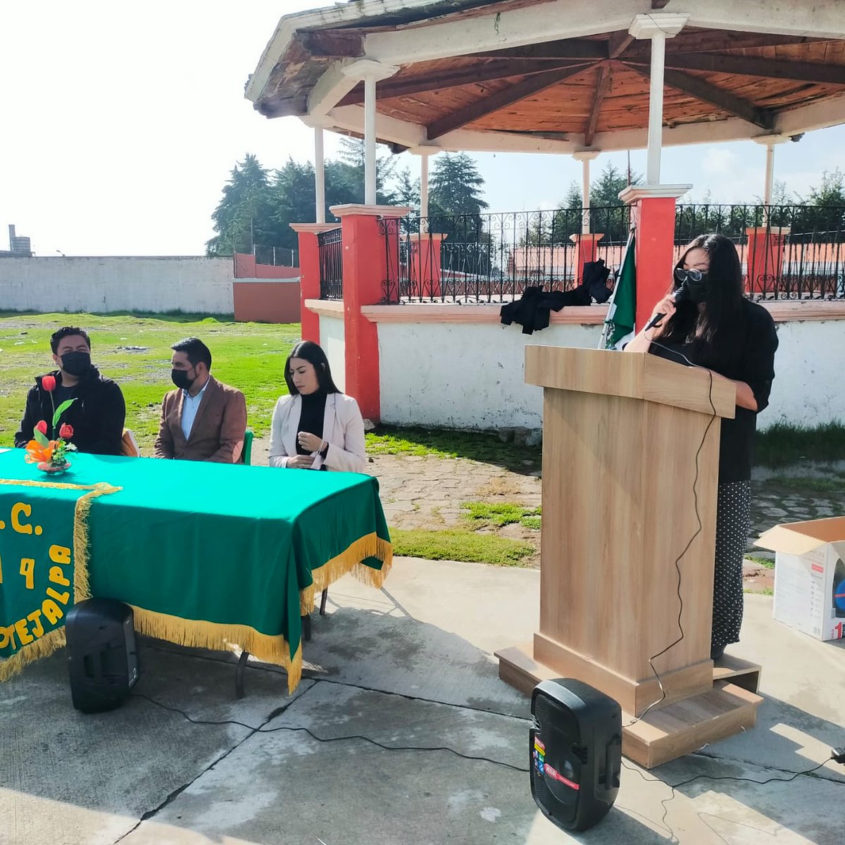 TBC_509's tweet photo. Hoy viernes 08 de Julio del 2022  se llevó a cabo la ceremonia de clausura del ciclo escolar 2021-2022 del #TBC_509 

Agradecemos a los alumnos, docentes y padres de familia por su apoyo para llevar acabo todas las actividades programadas a lo largo de todo el ciclo escolar. https://t.co/yOIklvl2Jk