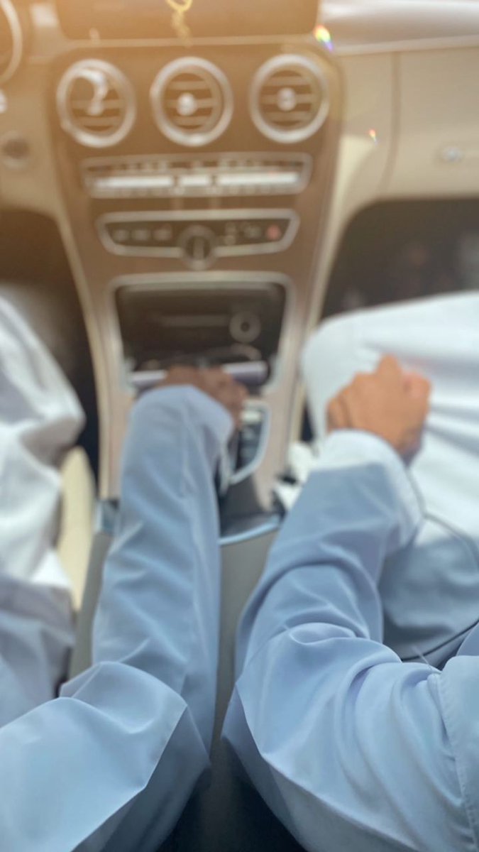 باتجاه المسجد ل #صلاة_العيد مع الغالي أخوي بوفلاح @BoAlli77 

تقبل الله منا ومنكم صالح الأعمال