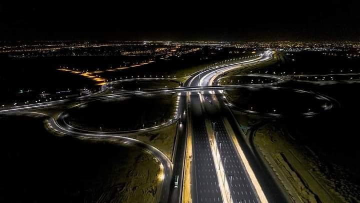 suez_egypt2023's tweet photo. طريق السويس الصحراوي 
مجرد ما توصل للـ ١٠٩ عينك ماتشوف إلا السواد
. https://t.co/hxSPyO7cSl