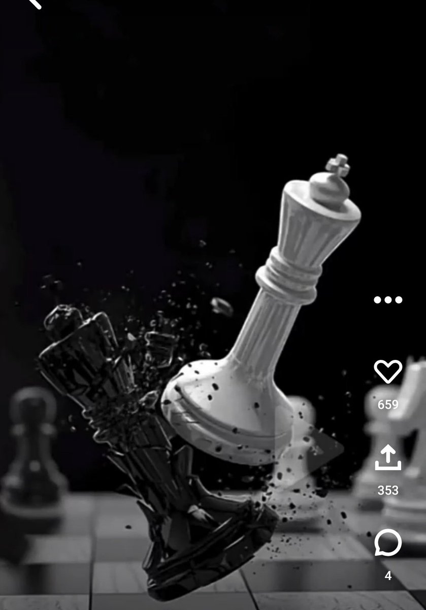 मोहरों की क्या बिसात....
अगर मौत आयी न होती !!
हम भी बख्श देते तुझे 
अगर स्वाभिमान की लड़ाई न होती !!