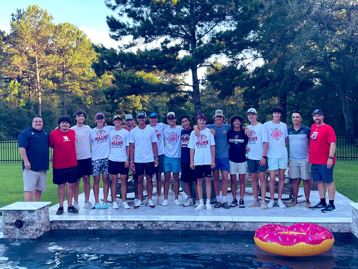 Great time celebrating Back to Back State Championships with this great group of guys! Look forward to getting back together for our ring ceremony in the fall! 💍💍 #BACSBaseball