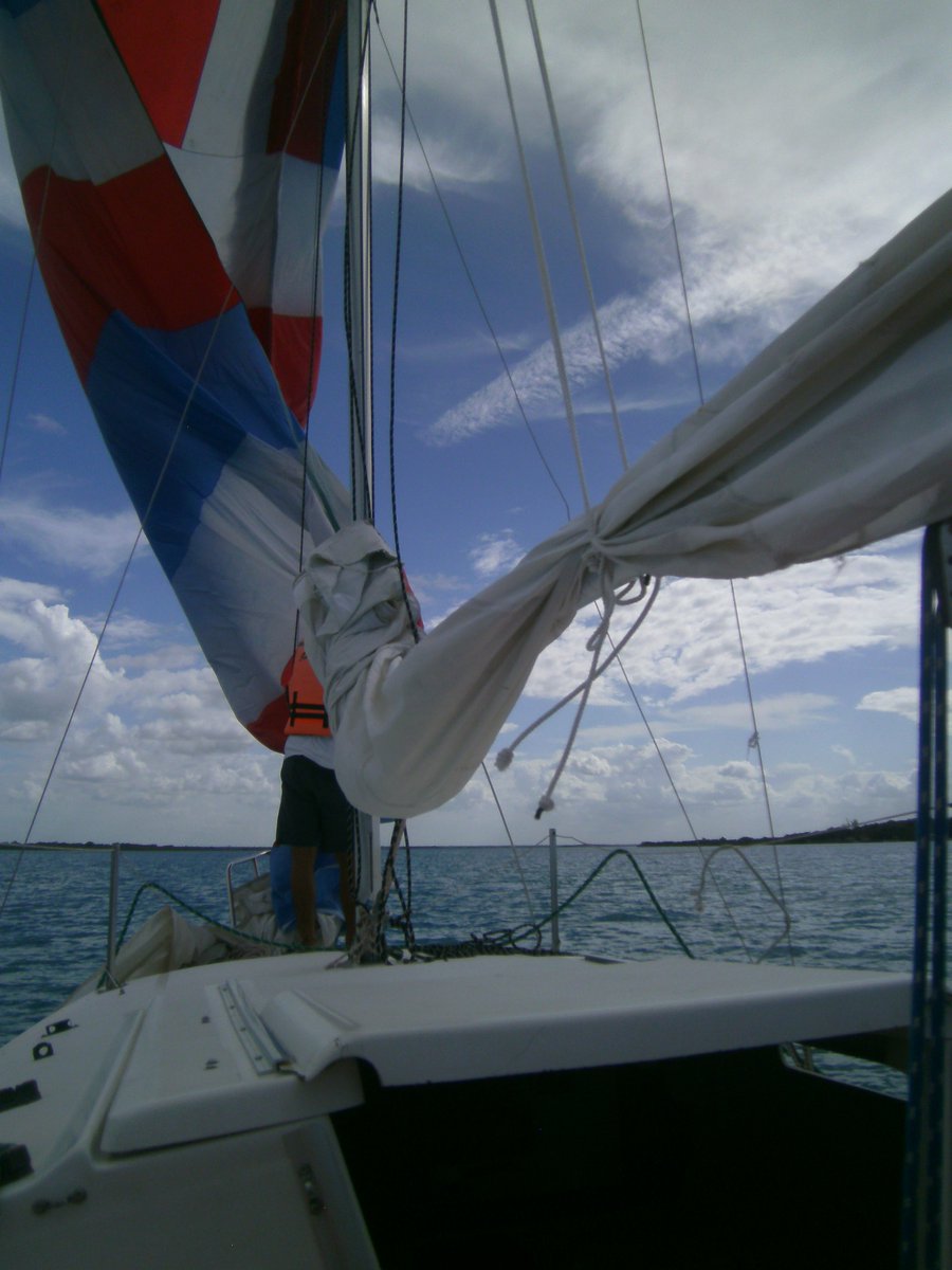 CyanaTB_Oficial's tweet photo. Buenos días, bienvenidos a la aventura de hoy.
Foto Cyana Todo Buceo
#Veleando #Bacalar @VivoEnChetumal @GrandCosta_Maya @quehaceren_mx https://t.co/SmzQAZIp27