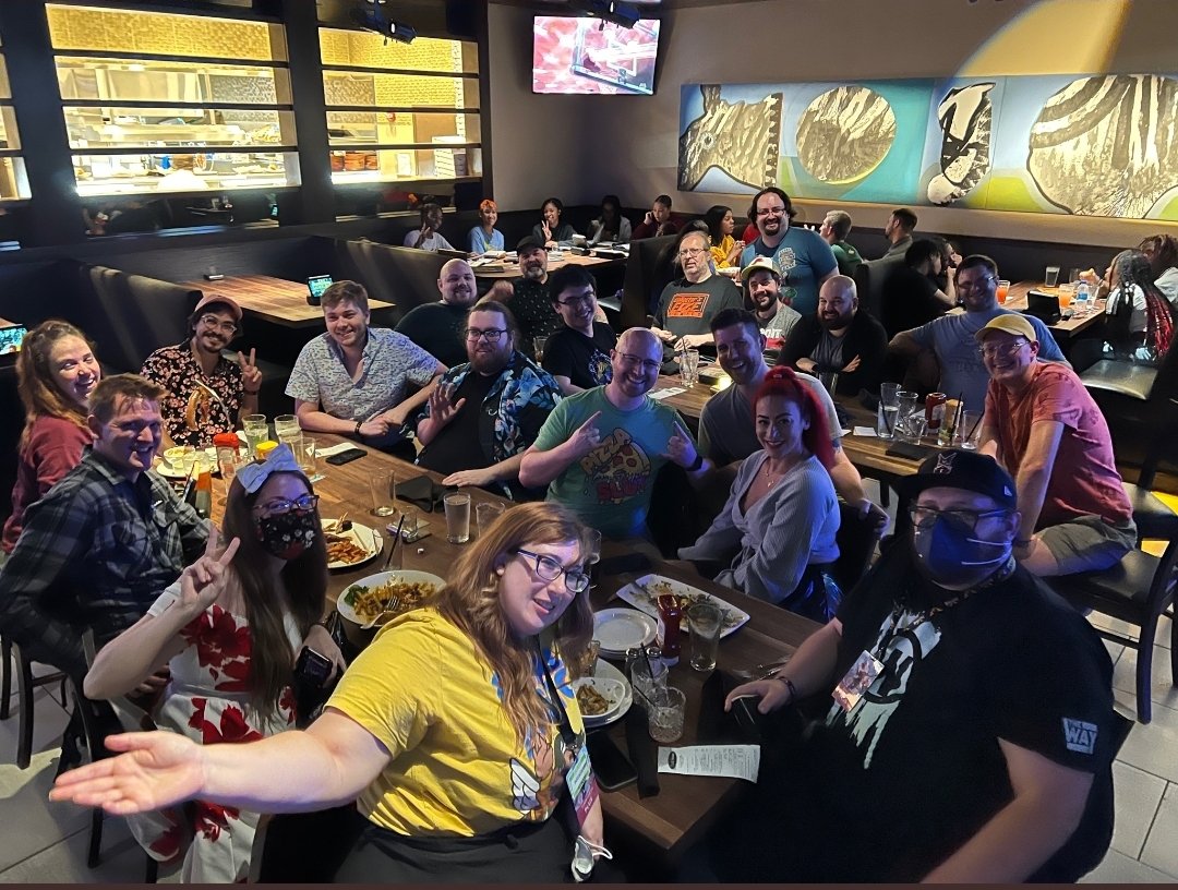 LeojPies's tweet photo. So many good friends and people. I'll avoid tagging so i don't blow them up on socials. It's about THE GATHERING. #commandfestindy https://t.co/OAfmnhg6ju