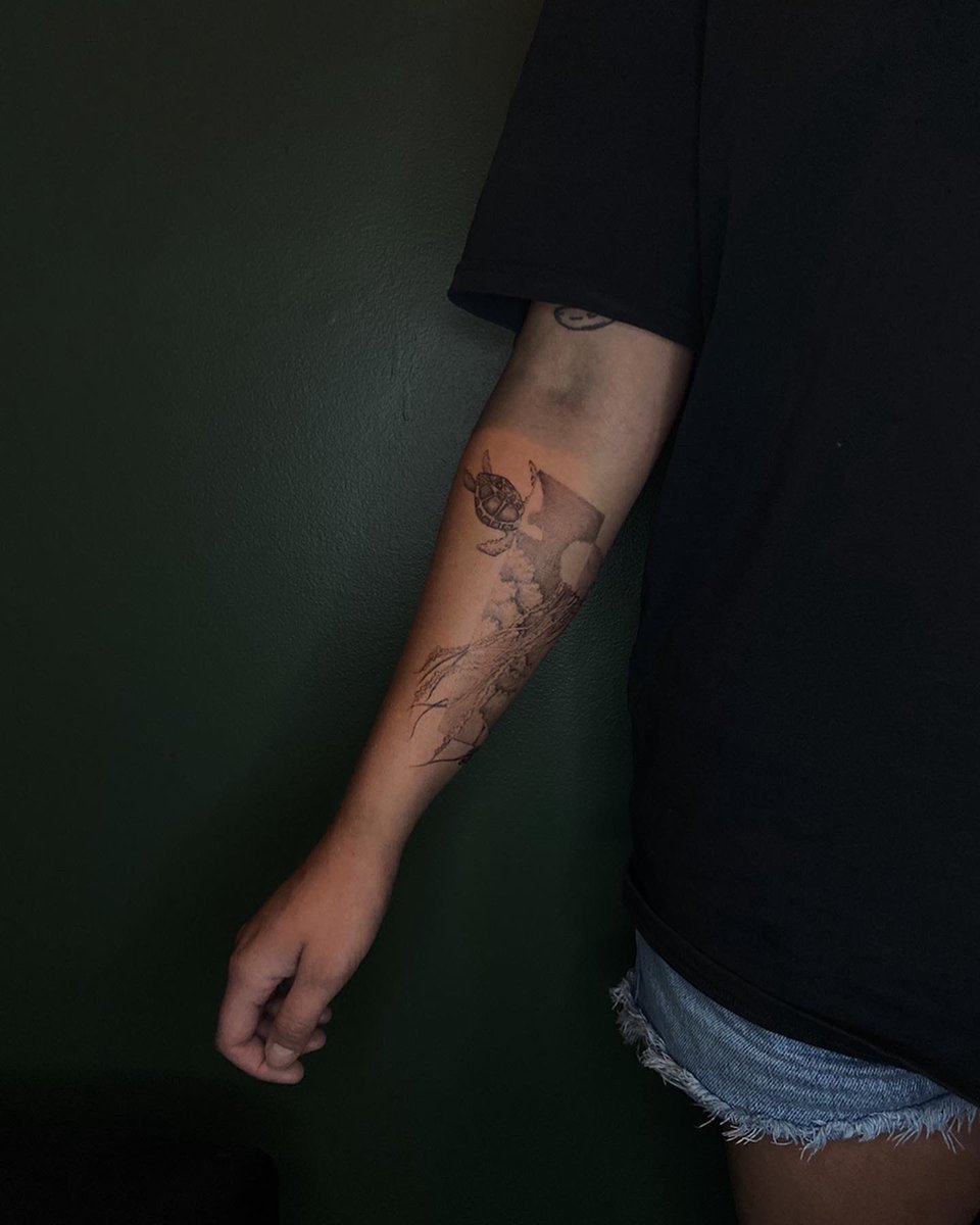 Roni James tweet media