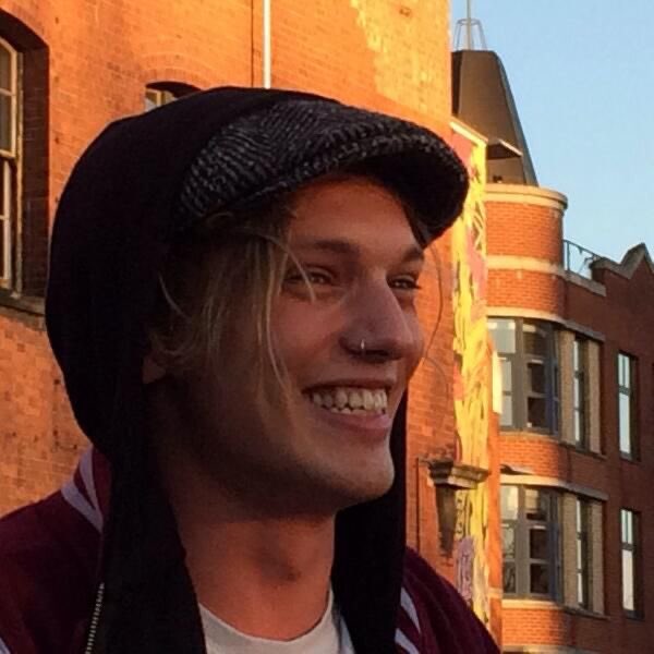 JDJBTHINKER's tweet image. hello !! welcome to @JDJBTHINKER &amp;lt;3

safe space for johnny depp &amp;amp; jamie campbell bower lovers 🫶