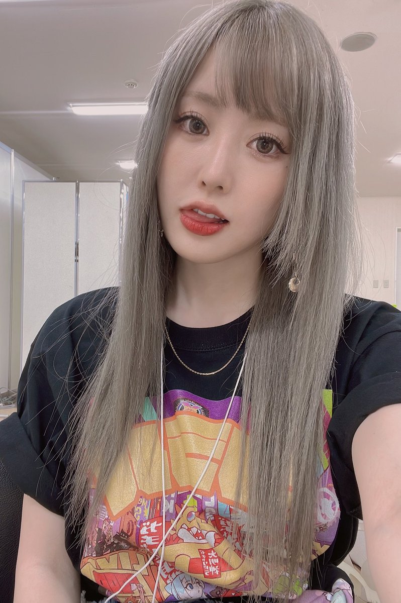 お昼は鯖にしました🐟🫶 食らうてやるぜ