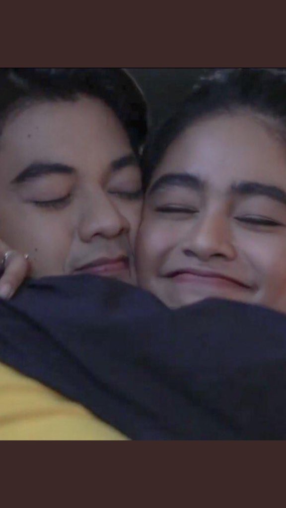 isshksh_'s tweet photo. Twenty-five.
Yakap mahigpit Famcakes malayo layo pa ang byahe ng ating barko...

50THGoldenMonthsary KIERVI

@hashtag_CK @vivoree https://t.co/wKZejtnrev