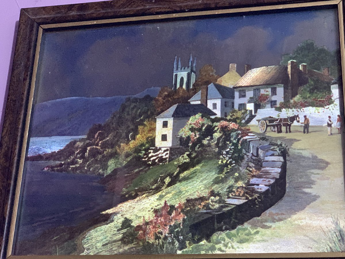 Farah4u2's tweet photo. I don't know if this painting has value, but I just wanted to know if it is precious?? https://t.co/EdTtWL0iIO