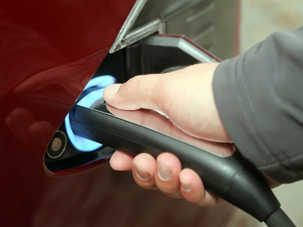 AUTOLOGACH's tweet image. С чего эксперты так уверены, что будущее российского автопрома за электромобилями 
➡ Читать далее autonavigator.moscow/s-chego-eksper…