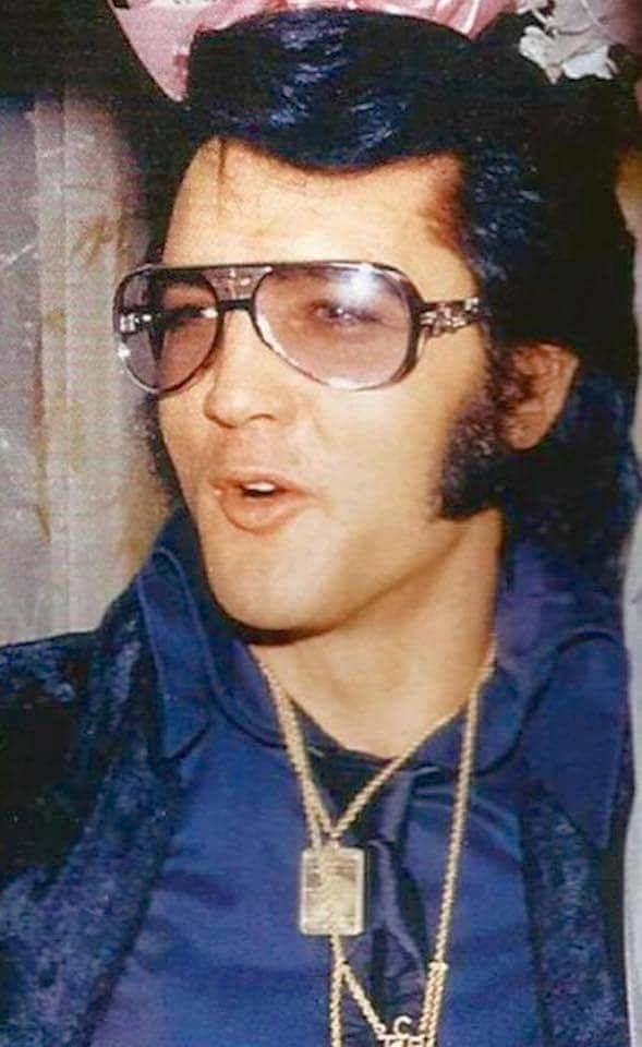 Elvisfan193577's tweet photo. #ElvisPresley #ElvisHistory 👑🎸 https://t.co/3SApT11Zkv