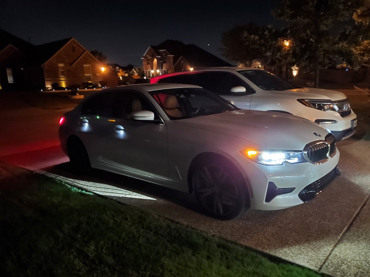 RWassey's tweet photo. @BMW https://t.co/XxznXEq1ET