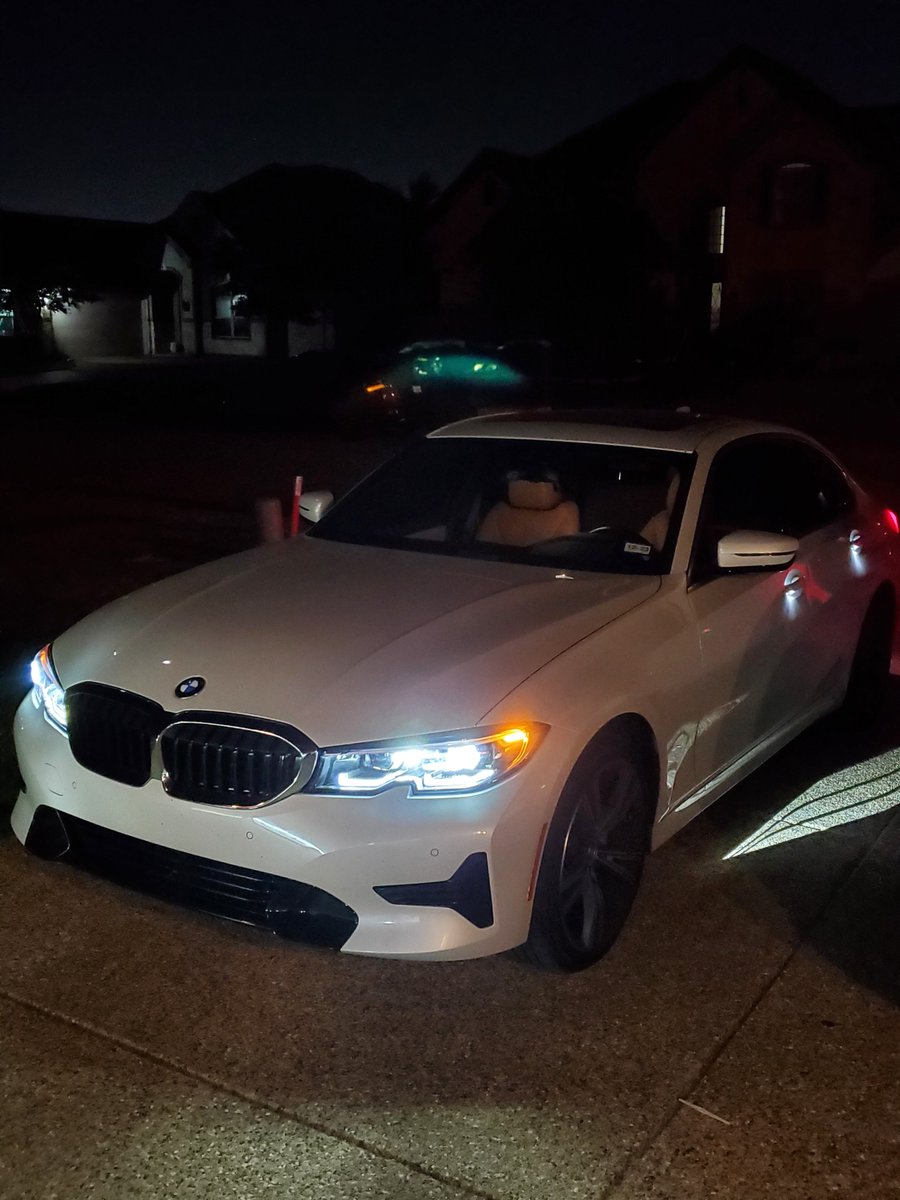 RWassey's tweet photo. @BMW https://t.co/XxznXEq1ET