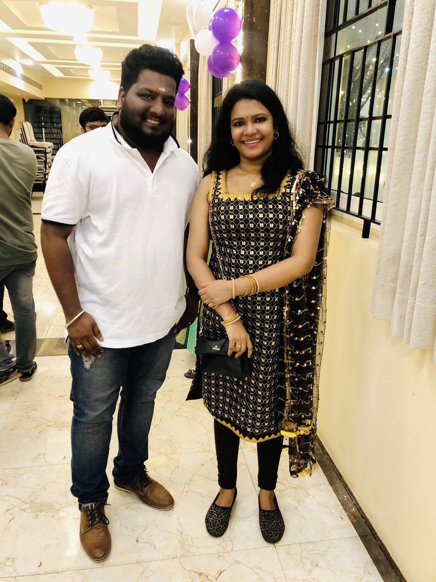 kpbrindareddy's tweet photo. My bestie Orange Mittai YouTube Channell VJ Prabha's  daughter Kaviya Sri 1st year b'day partty ❤️
 #goodmorning #SaturdayMorning #SaturdayVibes #hbd @RjVigneshkanth @BlackSheepTamil #fun https://t.co/vTFK2N6eRI