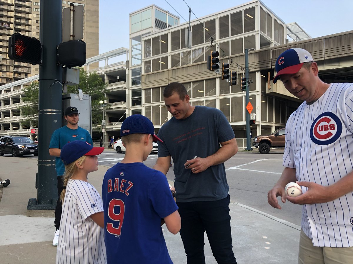PWindhorst50's tweet photo. ⁦@BoogSciambi⁩ it’s nights like tonight that makes my family regret not recognizing ⁦@nico_hoerner⁩ when ⁦@ARizzo44⁩ stopped for the kids ⁦@Cubs⁩ #cubs https://t.co/KMomMJB5BU