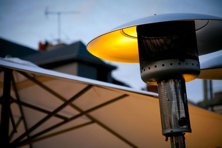 If you find yourself breaking out the patio heater during chillier outdoor nights keep you and your friends &amp; family safe, check out these seven safety tips: bit.ly/3PVCdj2 <a href="/CanadaPropane/">Canada Propane</a> <a href="/UBCM/">UBCM</a>