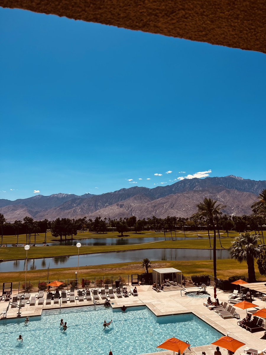 TNDO_BD's tweet photo. Need a Palm Springs get back ngl https://t.co/cCrL12SNob