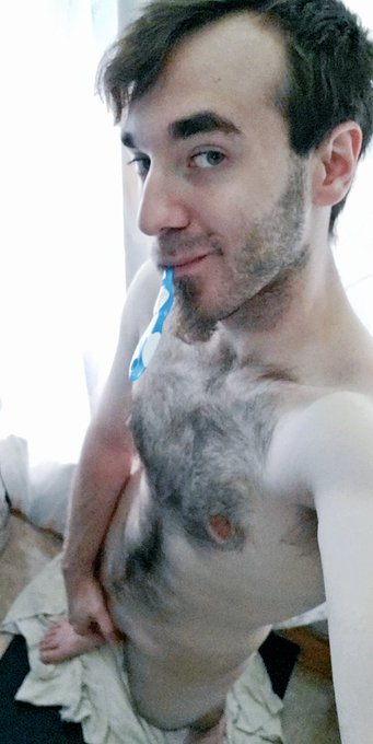 No one. Absolutely no one.

My brain: "Be horny... like all the time!" https://t.co/EQG2WrsII8