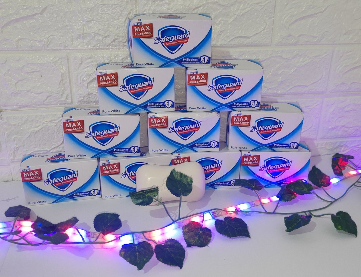 momshchejournal's tweet photo. I'm glad that I discover this New Safeguard Max Pinabango.Dahil sa 99.9% germ protection that can fight against bacteria. Sure akong mabango at fresh ang buong pamilya. Grab yours now! 
#5pmBacteriasimCheck
#SafeguardPH
#SafeguardMaxPinabango
#MemshiesXSafeguard
#Ad https://t.co/KBXfusApAA