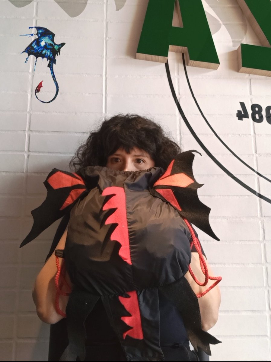 MemeconPatas2's tweet photo. Me tome esta foto y me parezco al Eddie 🤣🤣🤣 #StrangerThings https://t.co/m0hPDdcPLr